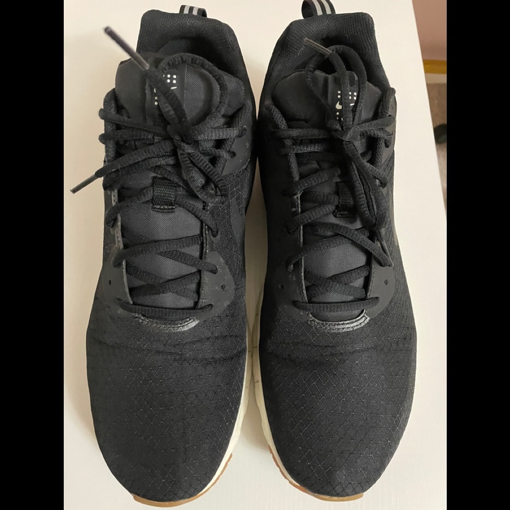 Size 14 Men’s sneakers